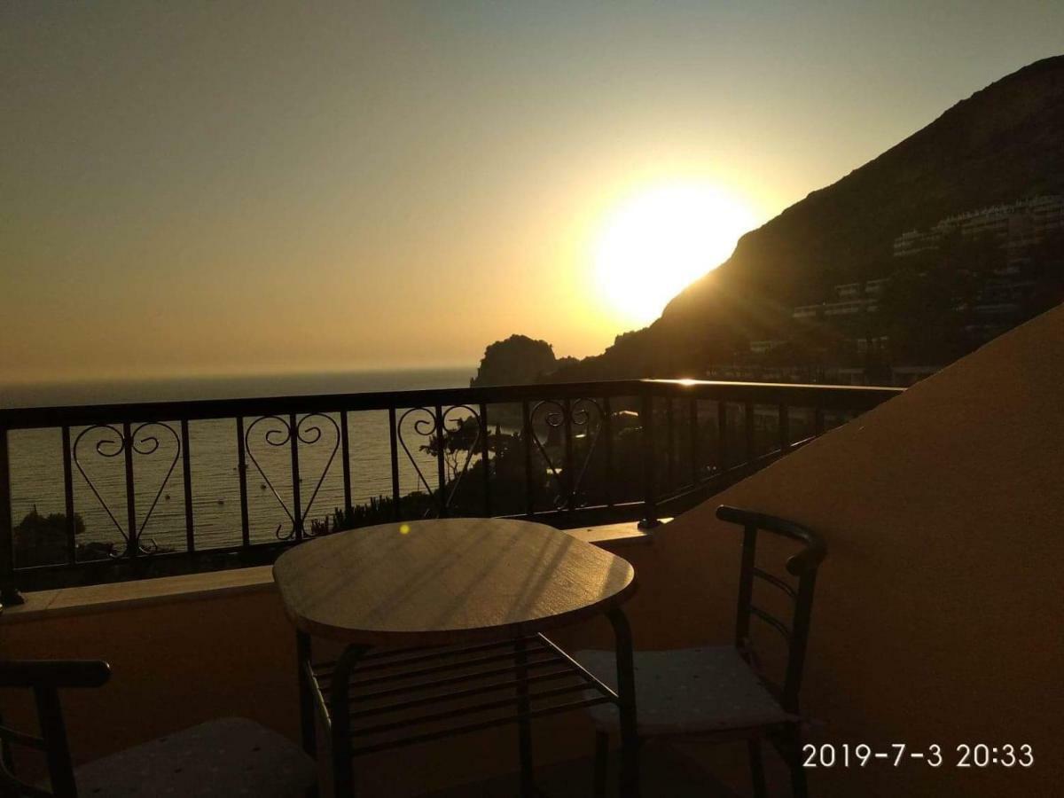Ermones Mare Apartment Екстериор снимка